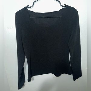 Scallop Edge Top Size Medium in Black